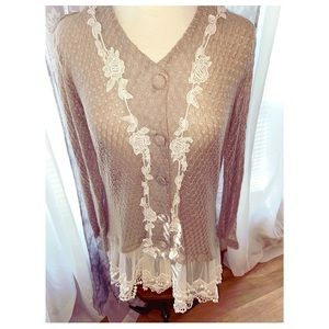 Cream & tan lace button up